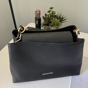 MICHAEL KORS PORTIA BLACK SAFFIANO LEATHER
